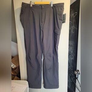 NEW- Free Country Men's Charcoal Cargo Lined Pants, Size 40 X 32